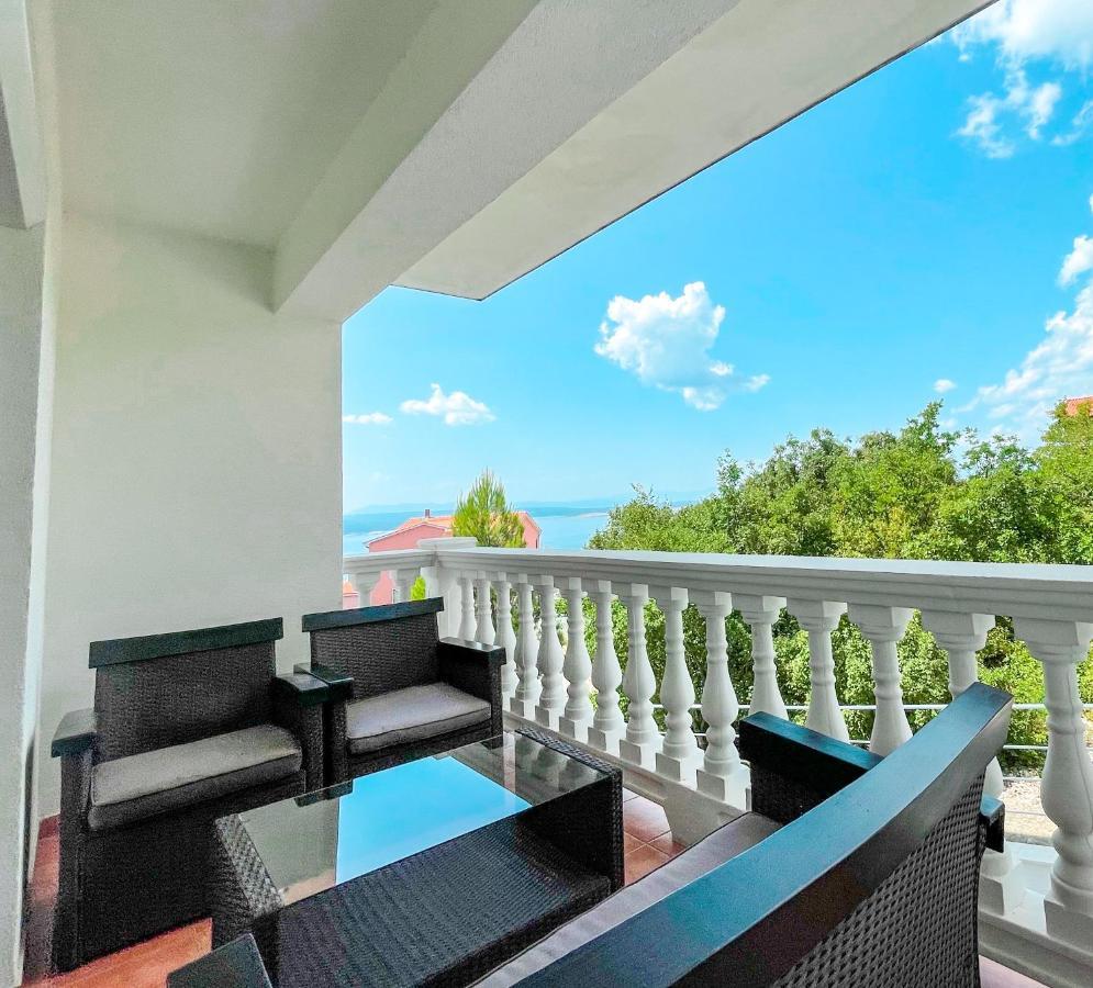 Apartments Villa Klaudia - Adults Only Crikvenica Εξωτερικό φωτογραφία